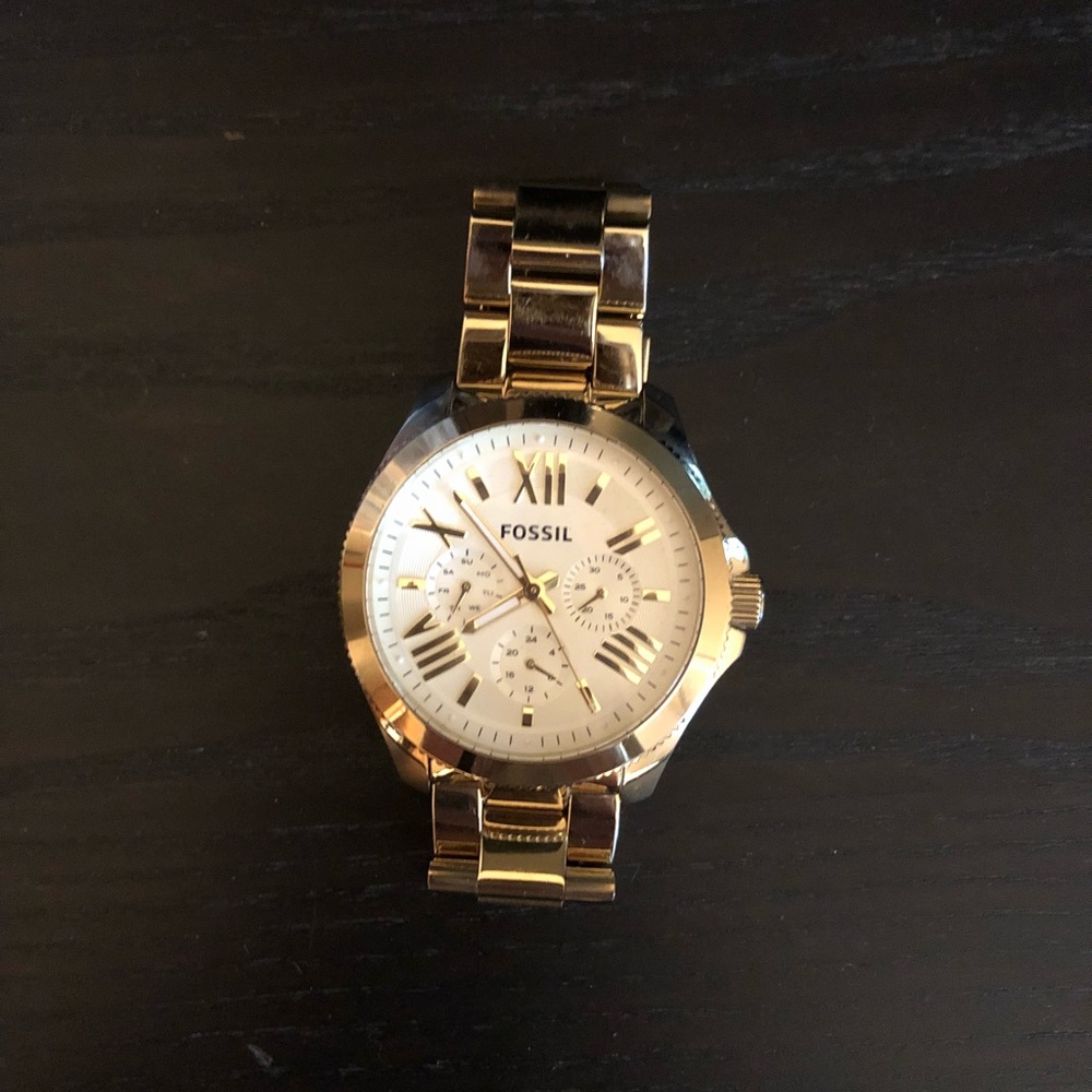 Fossil watch